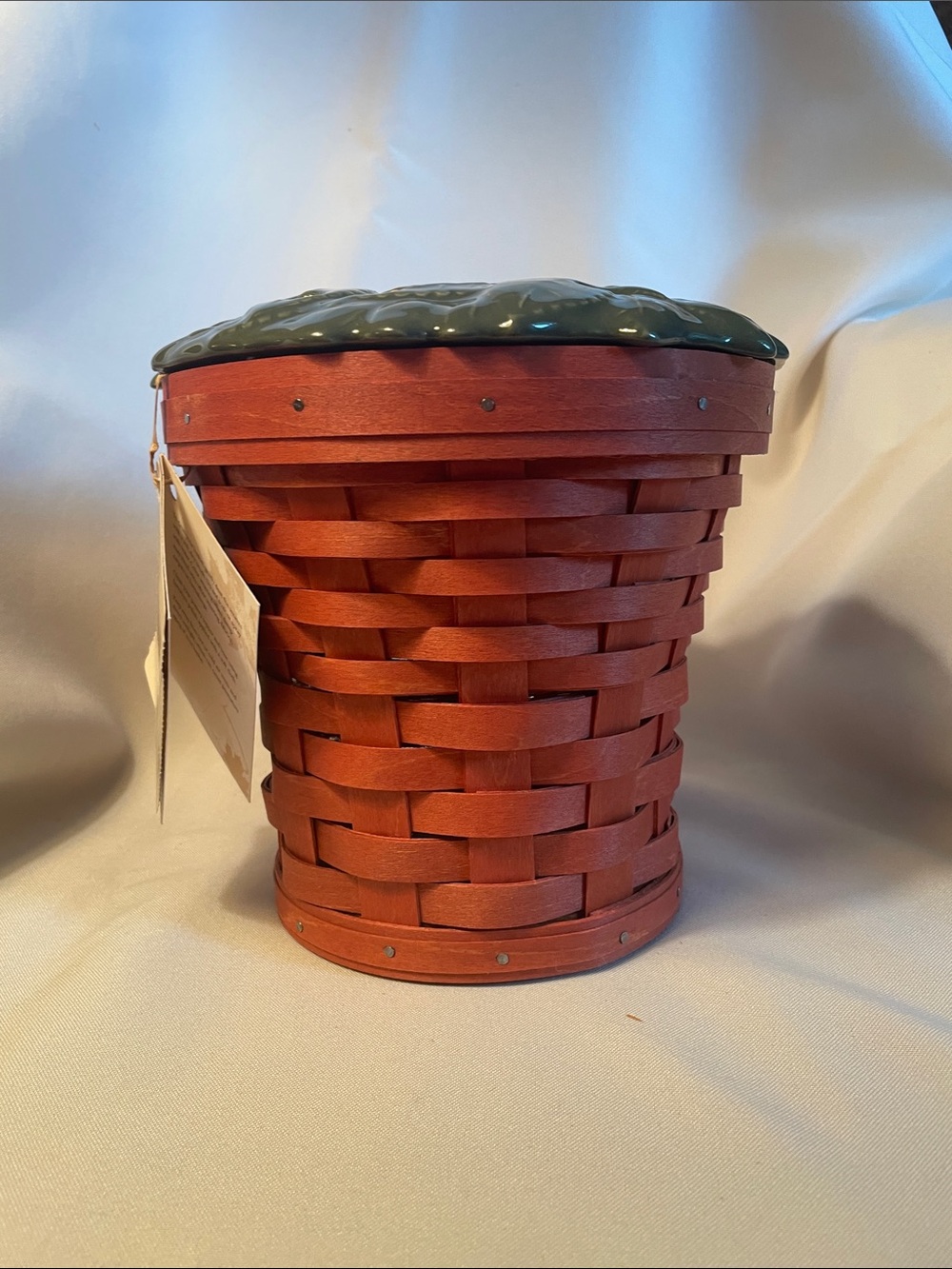 Longaberger collectors club Clay pot basket missing plate